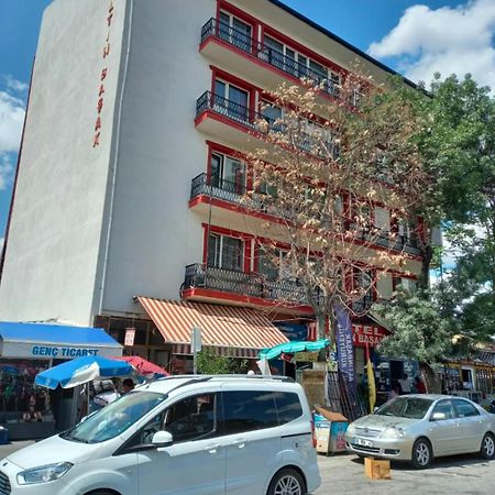 Oez Altinbasak Otel Ankara Esterno foto