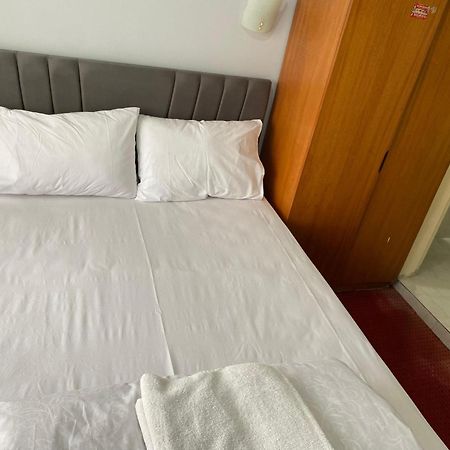 Oez Altinbasak Otel Ankara Esterno foto