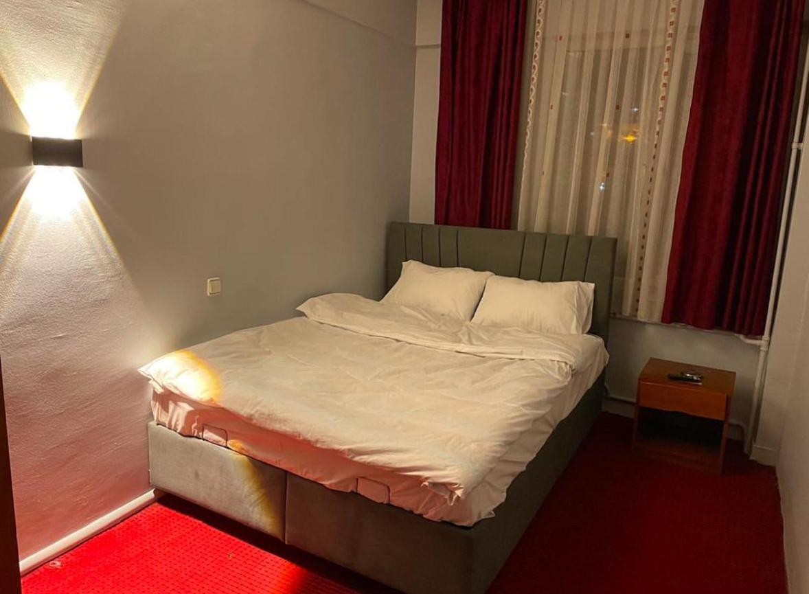 Oez Altinbasak Otel Ankara Esterno foto