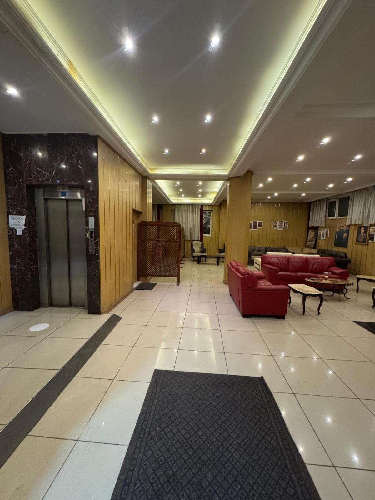 Oez Altinbasak Otel Ankara Esterno foto